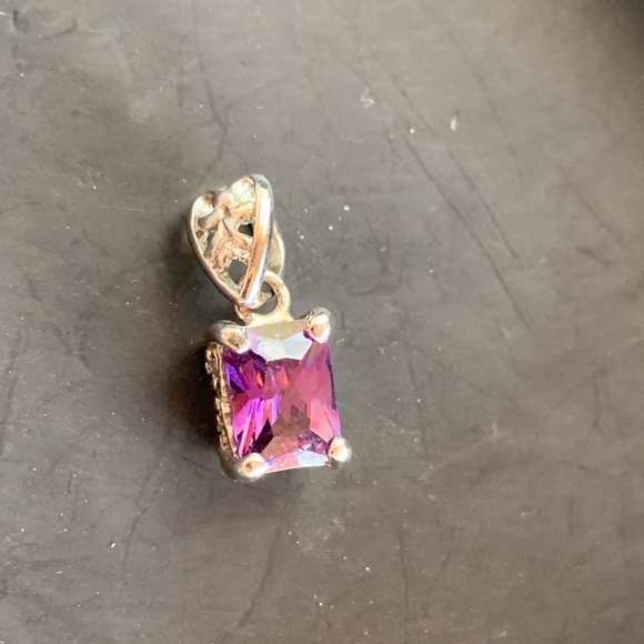 Vintage Sterling Silver Amethyst Pendant - Picture 2 of 6